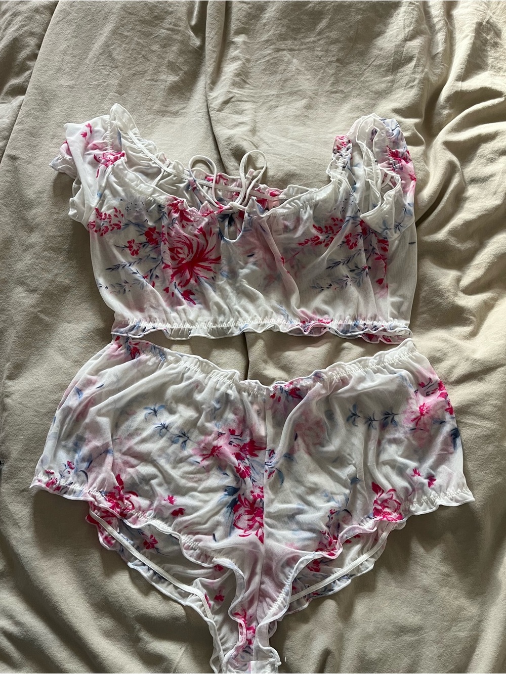 La Vie En Rose White & Pink Floral Two-Piece Sleep Set